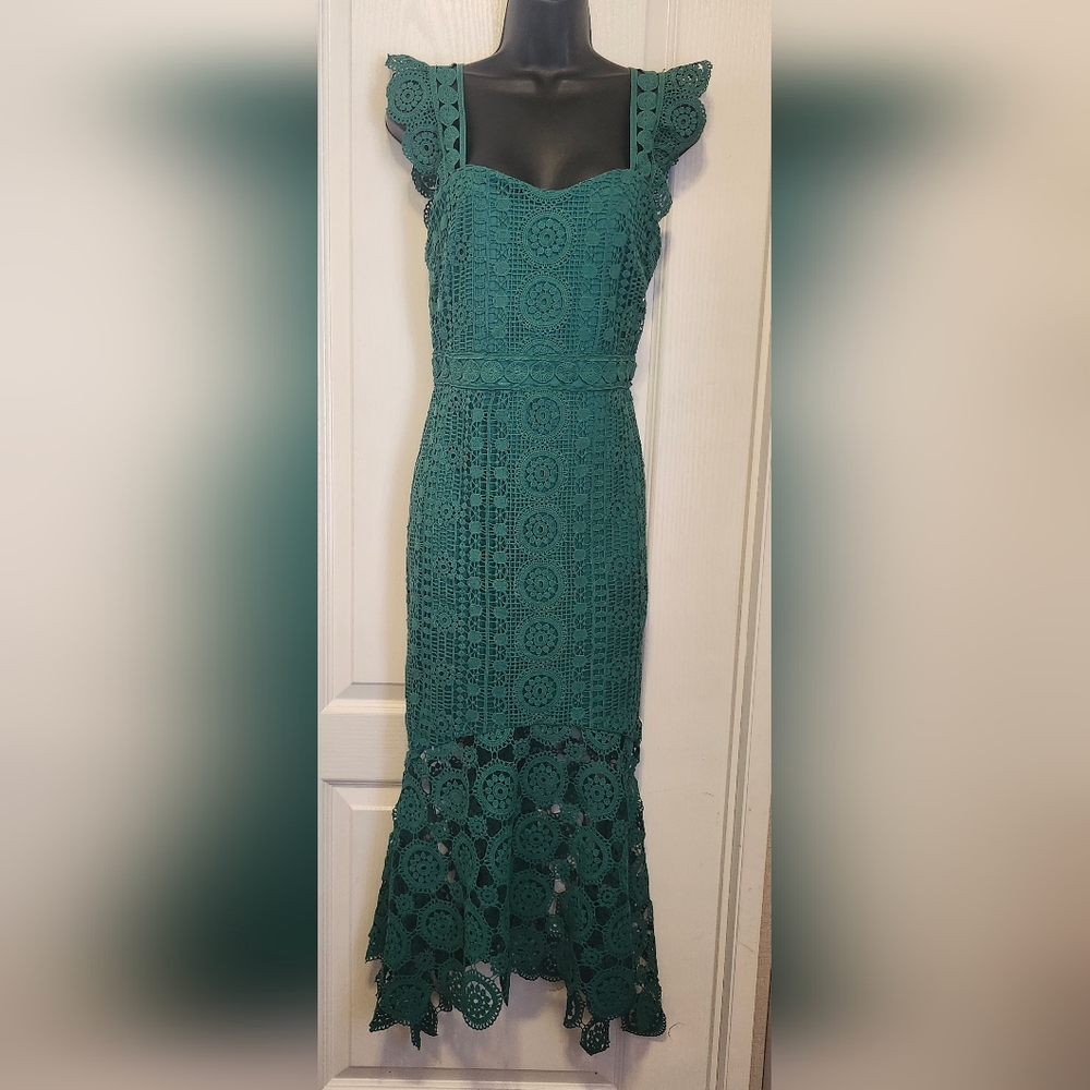 Lena Emerald Crochet Midi Dress Size Medium EUC